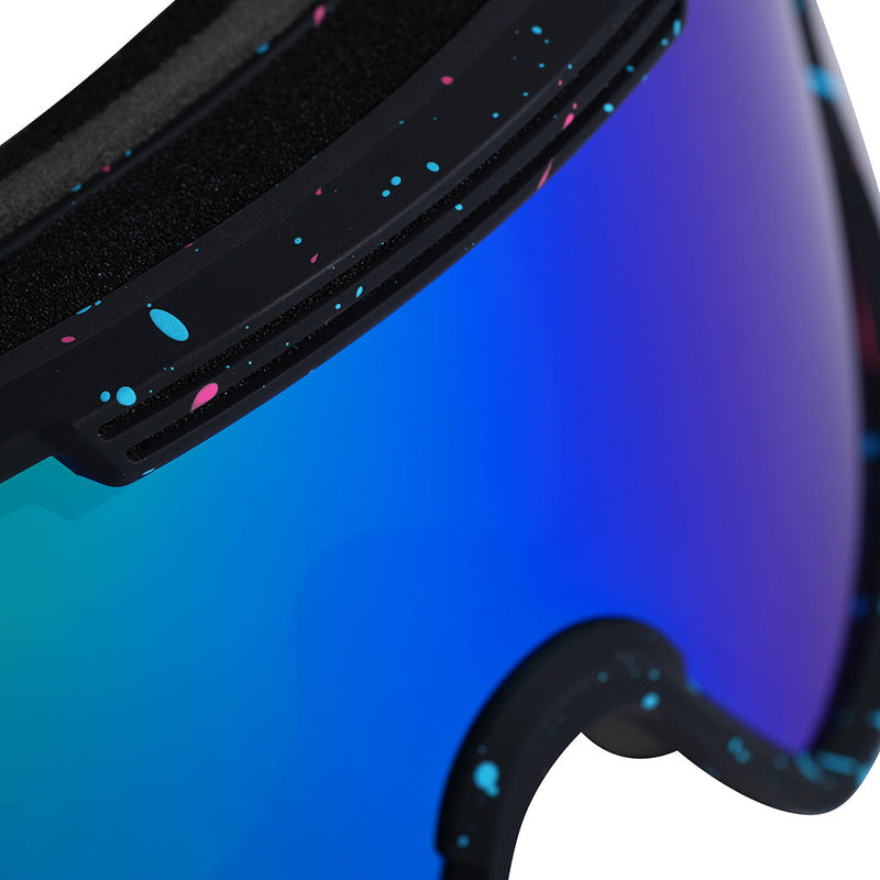 Blue-Green / Large | im_ready_for_my_closeup.JPG | Close-up detail view of The Midnight French Fry Goggle with Blue-Green lens