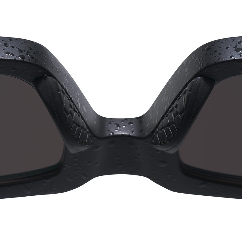  | gotcha_nose.JPG | Close-up detail view of The Blacking Out Low Bones