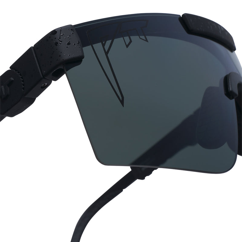 HDPV Polarized Mirror / Regular | im_ready_for_my_closeup.JPG | Studio view of The Blacking Out Original 2.0 with hdpv polarized mirror / regular lens