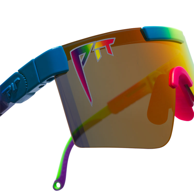 HDPV Polarized Rainbow / Regular | im_ready_for_my_closeup.JPG | Studio view of The Pride Original 2.0 with hdpv polarized rainbow / regular lens