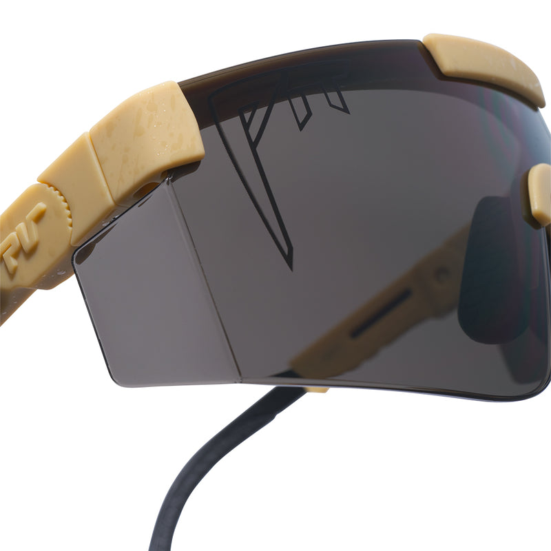 BALL-ISTIC™ Smoke / Regular | im_ready_for_my_closeup.JPG | Studio view of The Sandstorm Original 2.0 with ball-istic™ smoke / regular lens