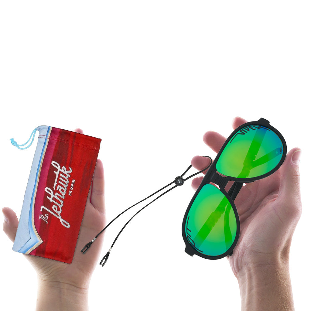 The Exec Jethawk - Polarized Blue-Green - Package contents