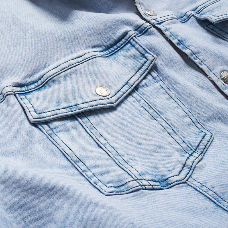  | even_more_feature.JPG | Close-up detail view of The Surge Matrix Sport Denim Reversible Jacket