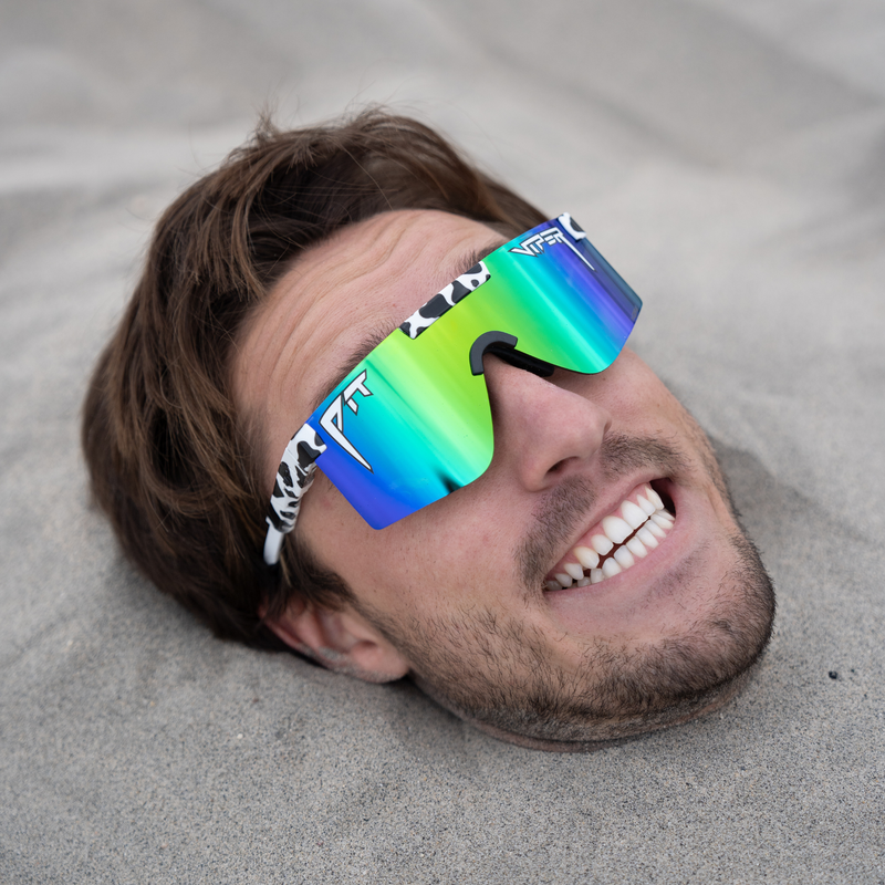 HDPV Polarized Blue-Green / Regular | photo_of_person.JPG | Angled view of The Cowabunga Original 2.0 with hdpv polarized blue-green / regular lens on white background
