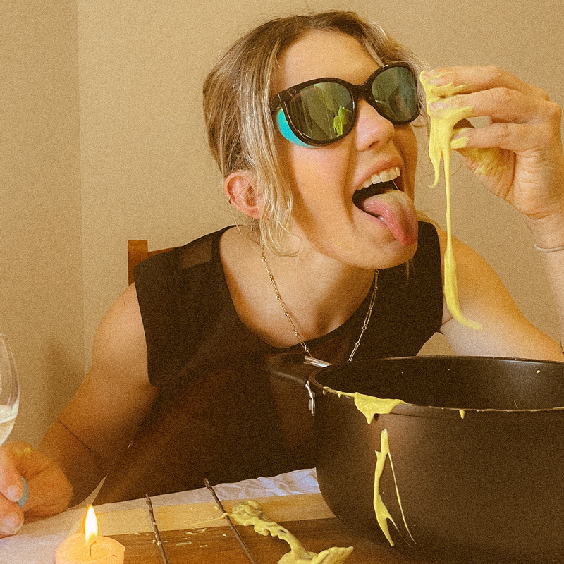 / Blue | photo_of_person_2.JPG | Front view of The Midnight Fondue with Blue lens on white background