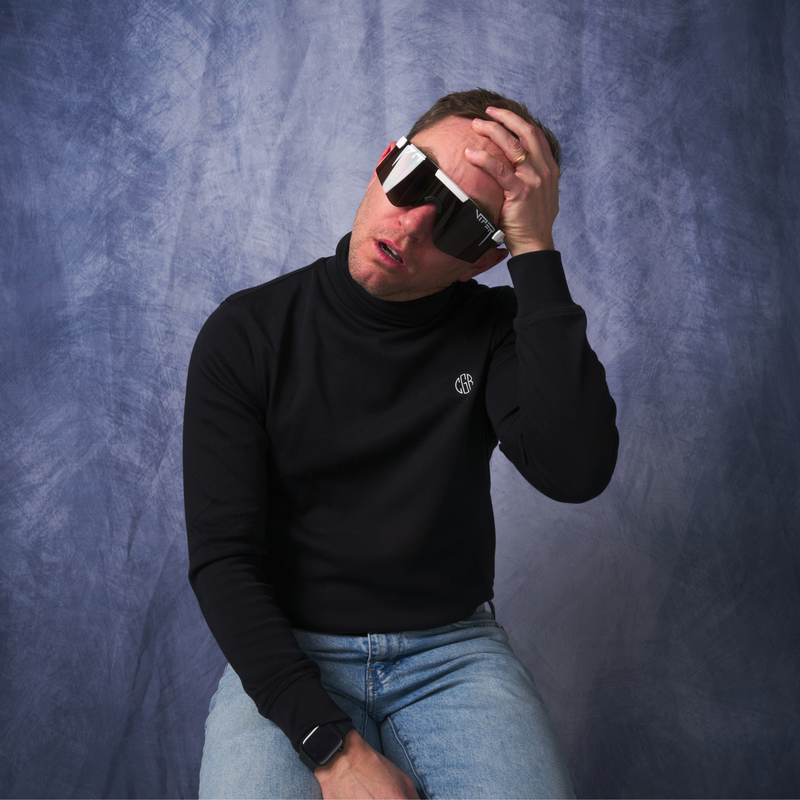 Smoke / Regular | photo_of_person.JPG | Person wearing The Miami Nights Original 2.0 with Smoke lens