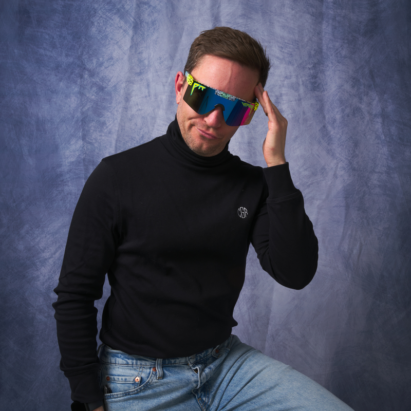 HDPV Polarized Blue-Purple / Regular | photo_of_person_2.JPG | Studio view of The Rec Beach Original 2.0 with hdpv polarized blue-purple / regular lens