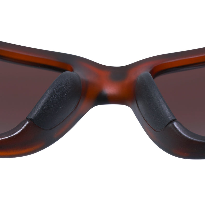 / Brown | gotcha_nose.JPG | Studio view of The Landlocked Somox with brown lens
