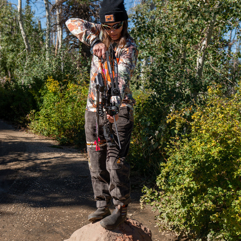  | lifestyle_photo.JPG | Person wearing Sporturoy Pant