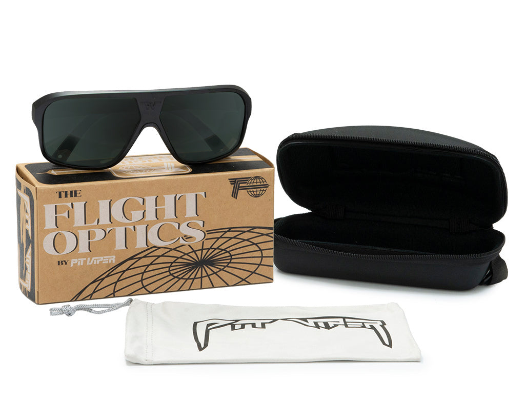The Exec Flight Optics - Polarized Smoke - Package contents