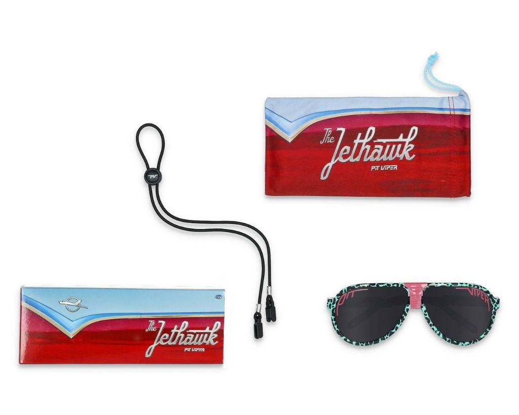 The Marissa's Nails Jethawk - Polarized Smoke - Package contents